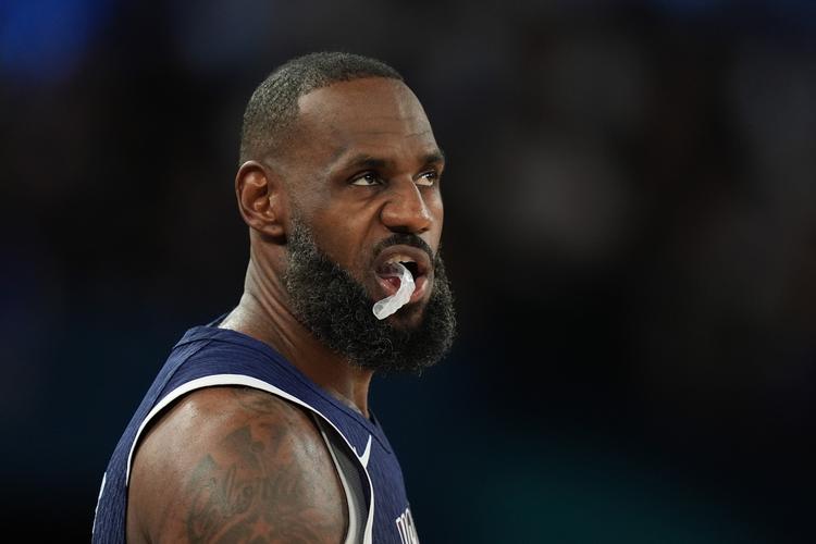 云南助教：明天是最后一个主场，希望能够取得顺利的结果（云南助教：明日迎来最后主场，盼顺利收官）