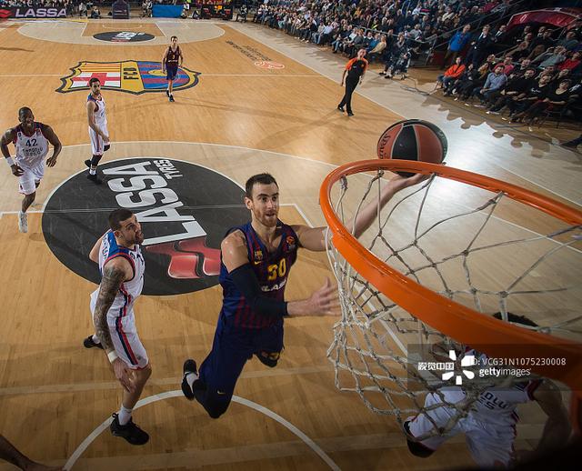 津媒：亚泰进球数比上赛季少20个，外援的各种问题遇了个遍（津媒：亚泰本季进球较上季少20球，外援问题频发几乎全踩雷）