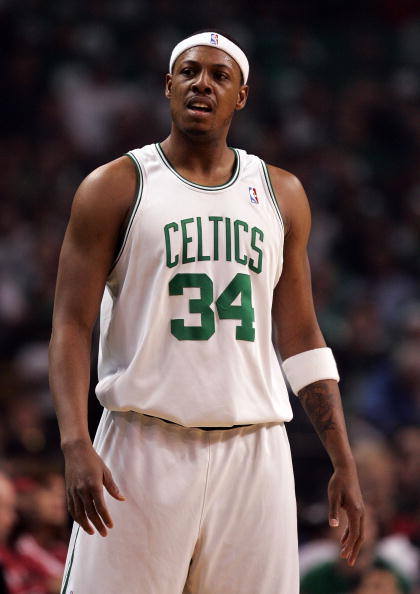 哈曼：拜仁本赛季的完美开局中，高层不是决策者而更像旁观者（哈曼：拜仁本季完美开局，管理层更像看客而非决策者）