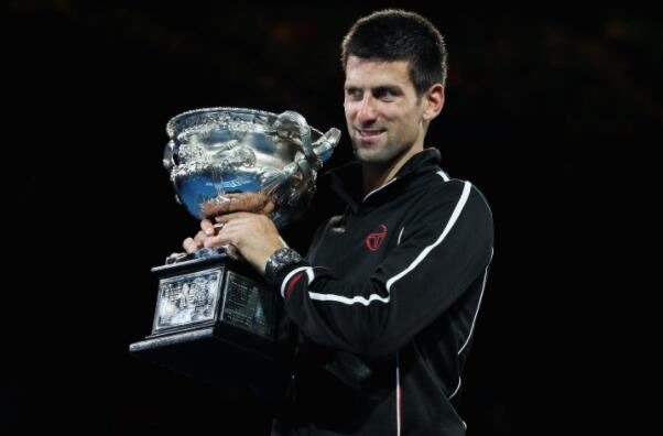 囊括了多名 囊括了多名